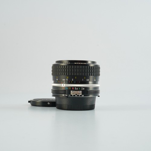 Très bon nikon - nikon, 28mm
