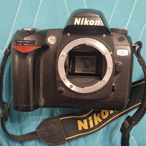 Nikon d70 slr - nikon,